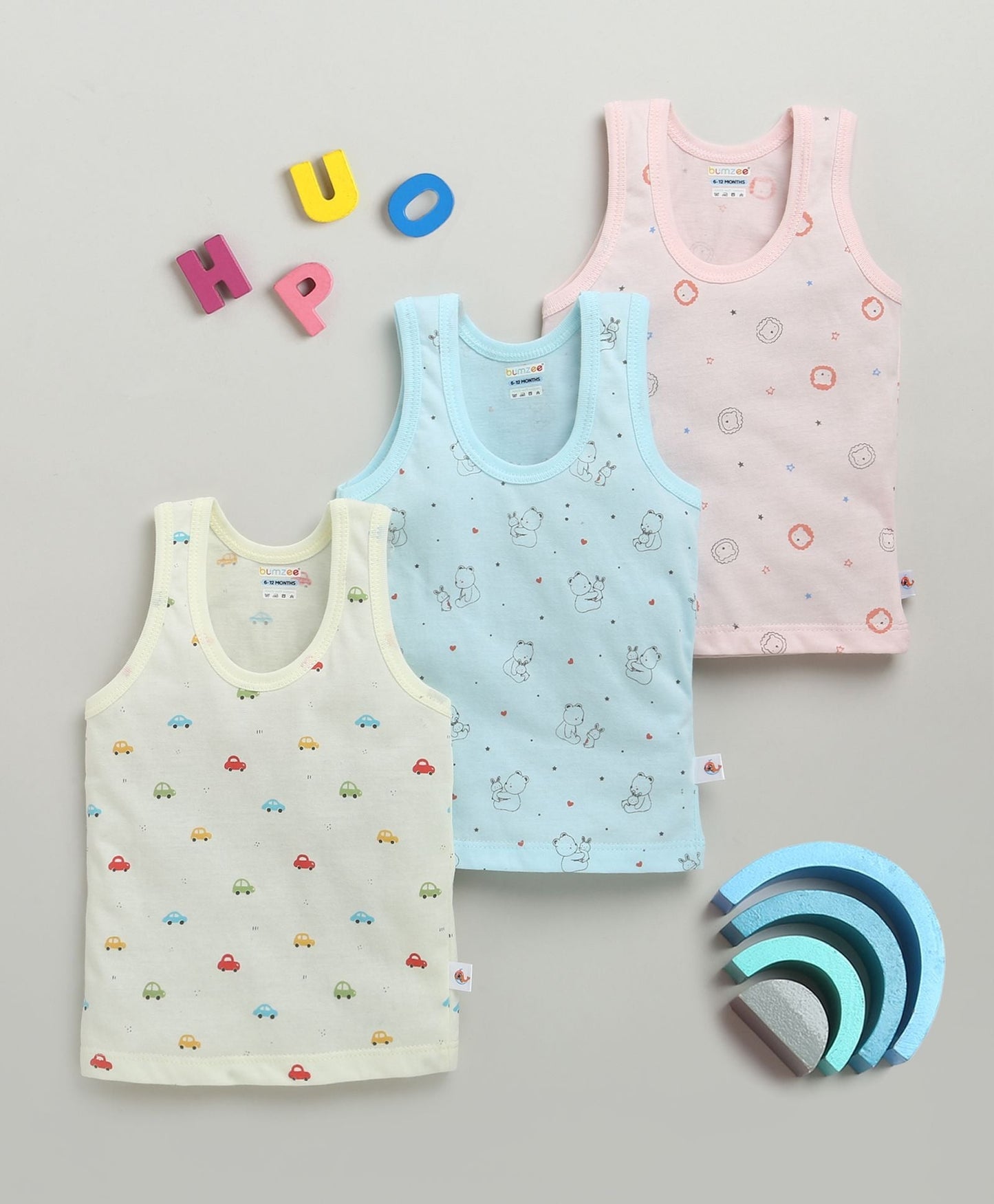 Slip into softness with Bumzee’s colorful vests trio—perfect for smart outdoor essentials!