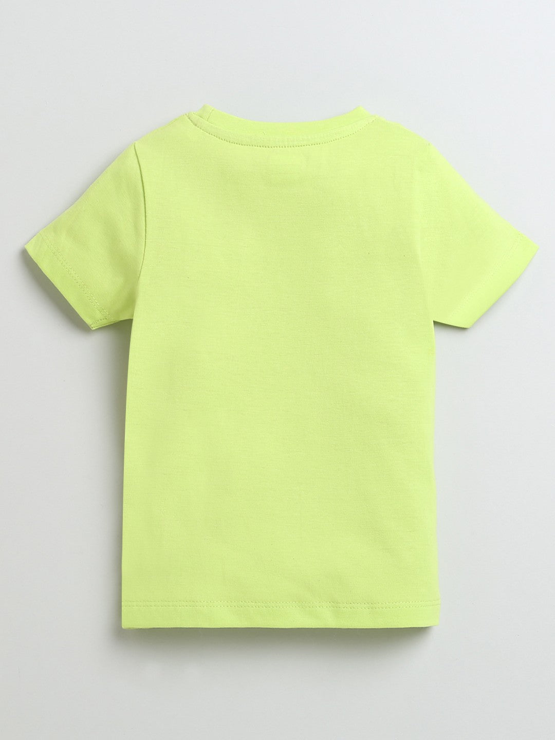 Slip into style with Bumzee’s boys’ T-shirts duo—bright colors and motivating prints!