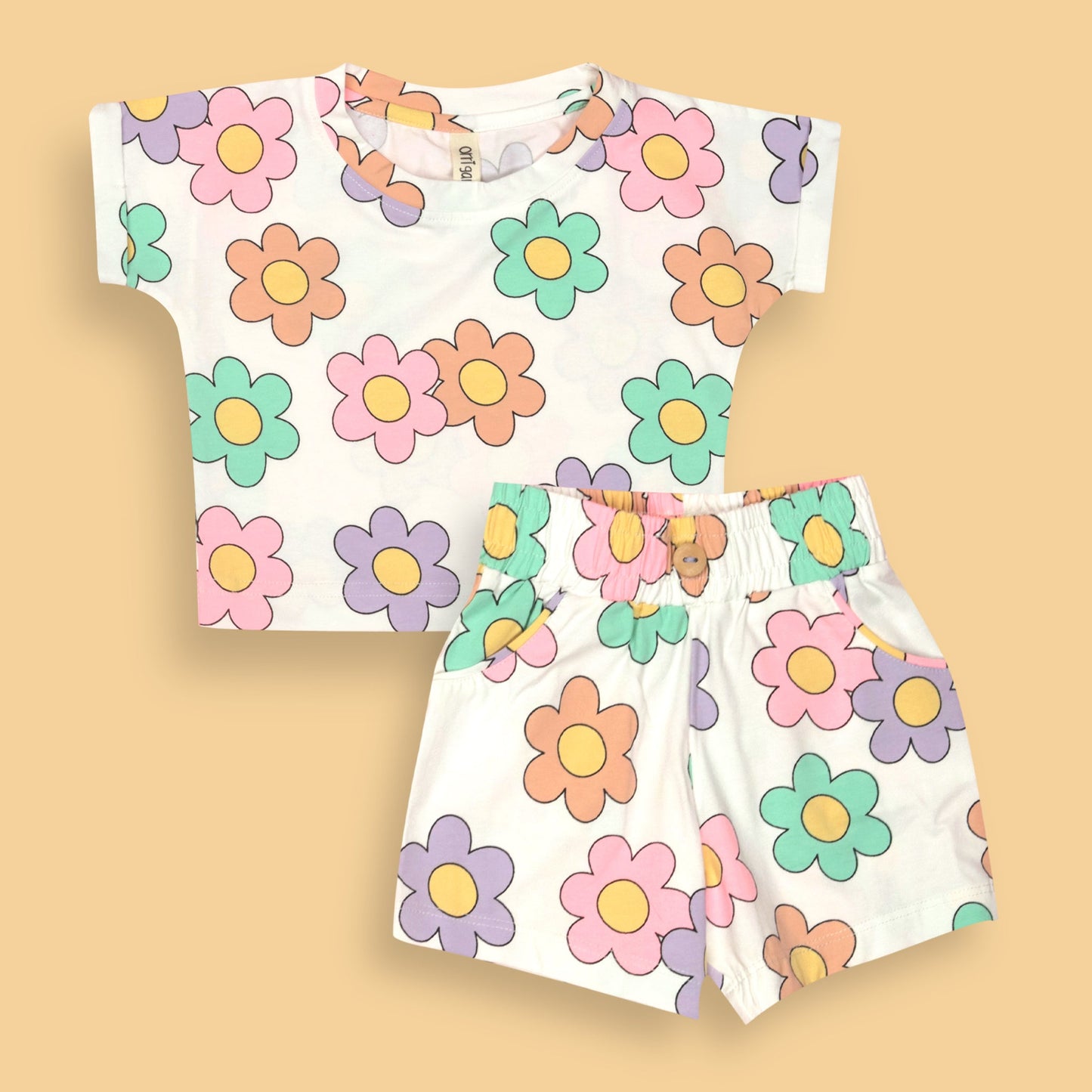 Chic White SmoothSense Girls' Set – All-Over Flower Print, Smart Outdoor & Party Wear