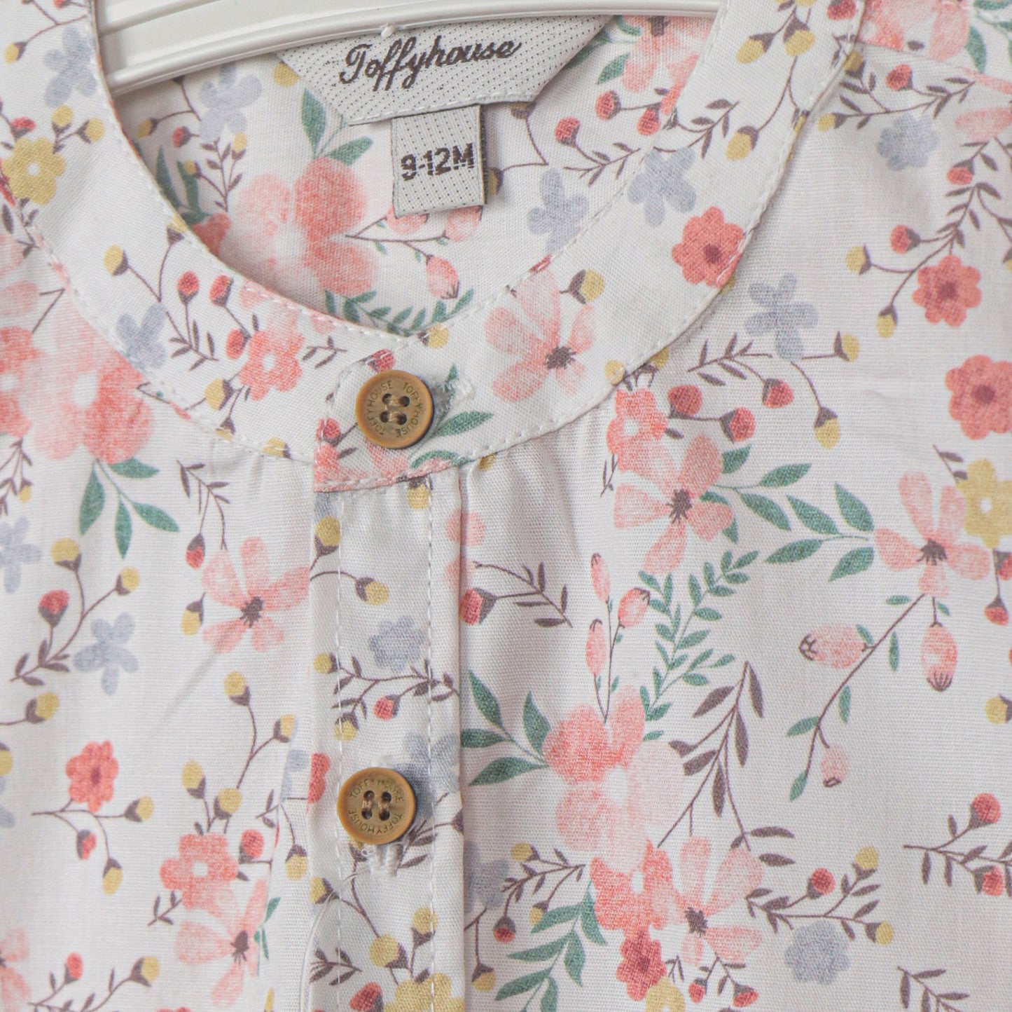 Toffyhouse Multi-Color All-Over Small Flower Print Cotton Shirt & Knee-Length Shorts Set
