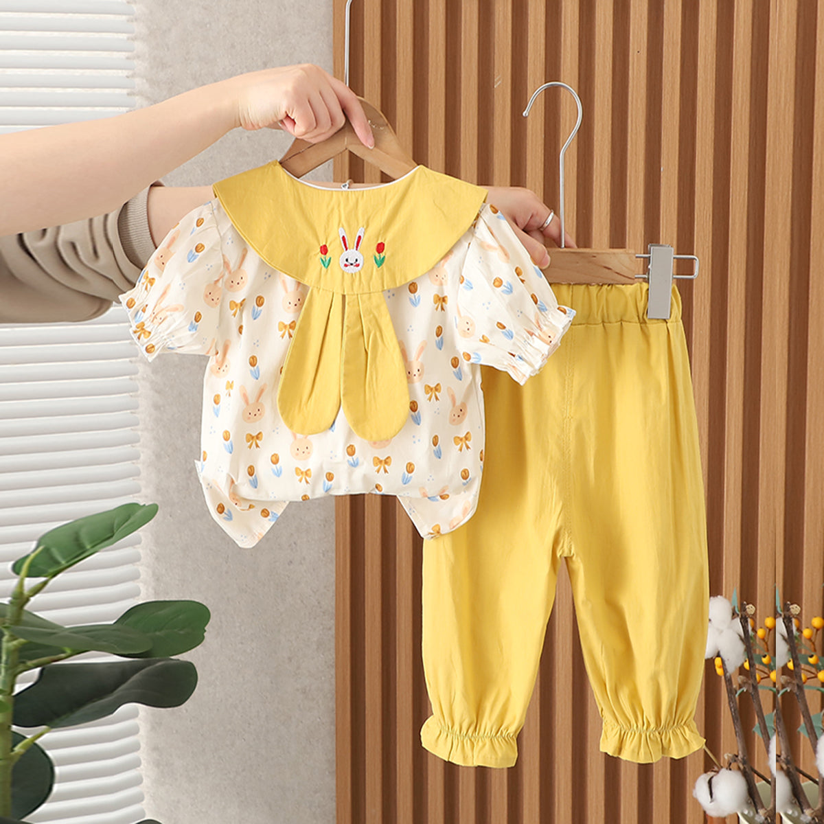 Girls Rabbit Printed Contrast Collared
Top With Yellow Pants Set