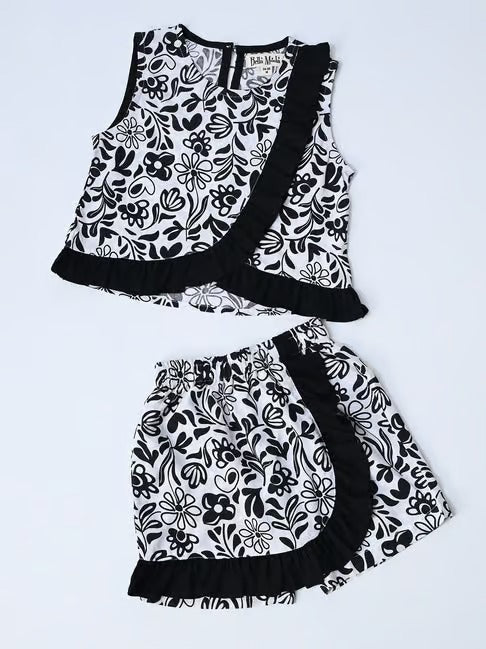 Twirl & Play: Black Set by Bella Moda