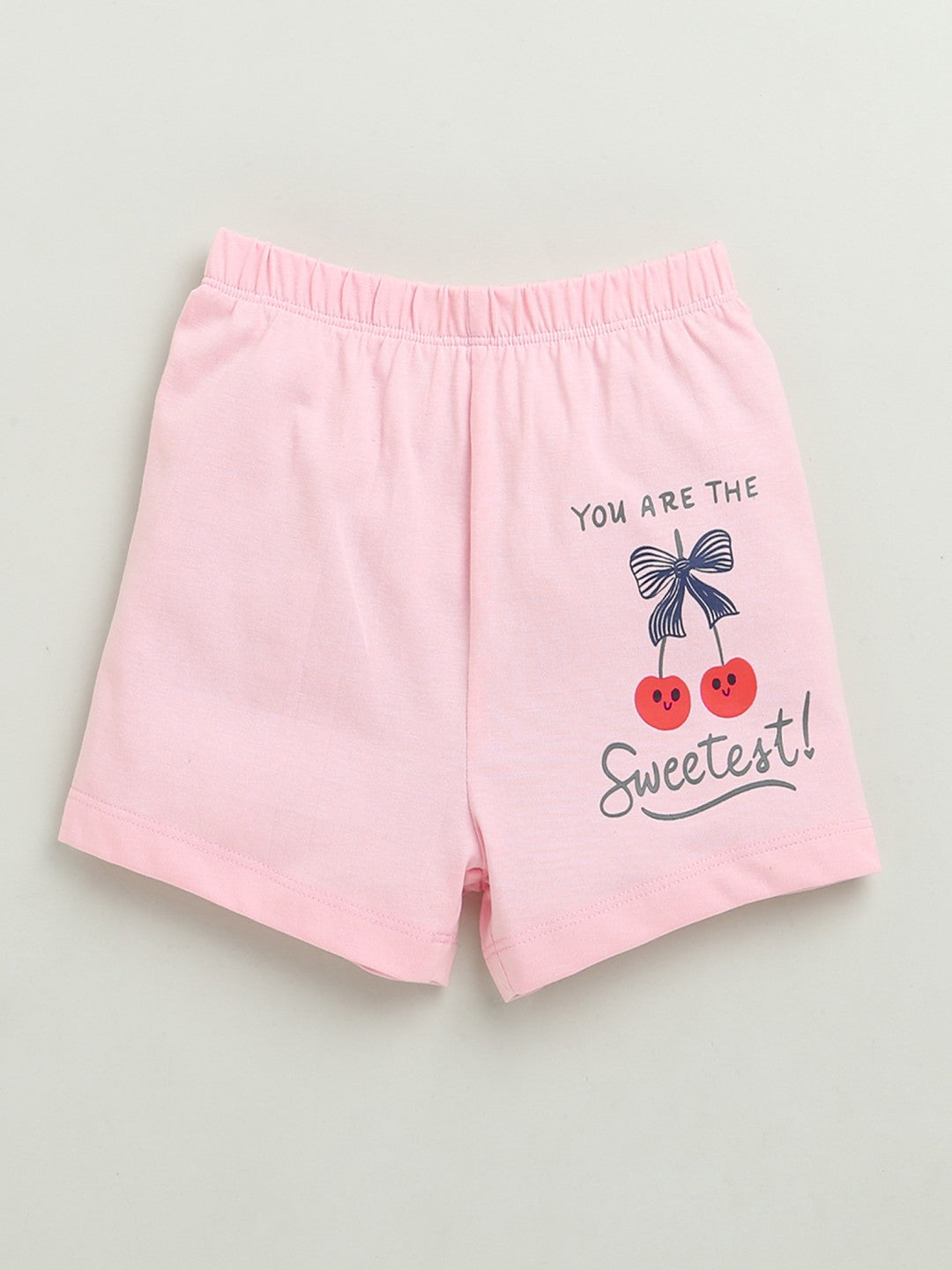 Slip into cozy style with Bumzee’s T-shirt & shorts set—playful text and comfy fit!