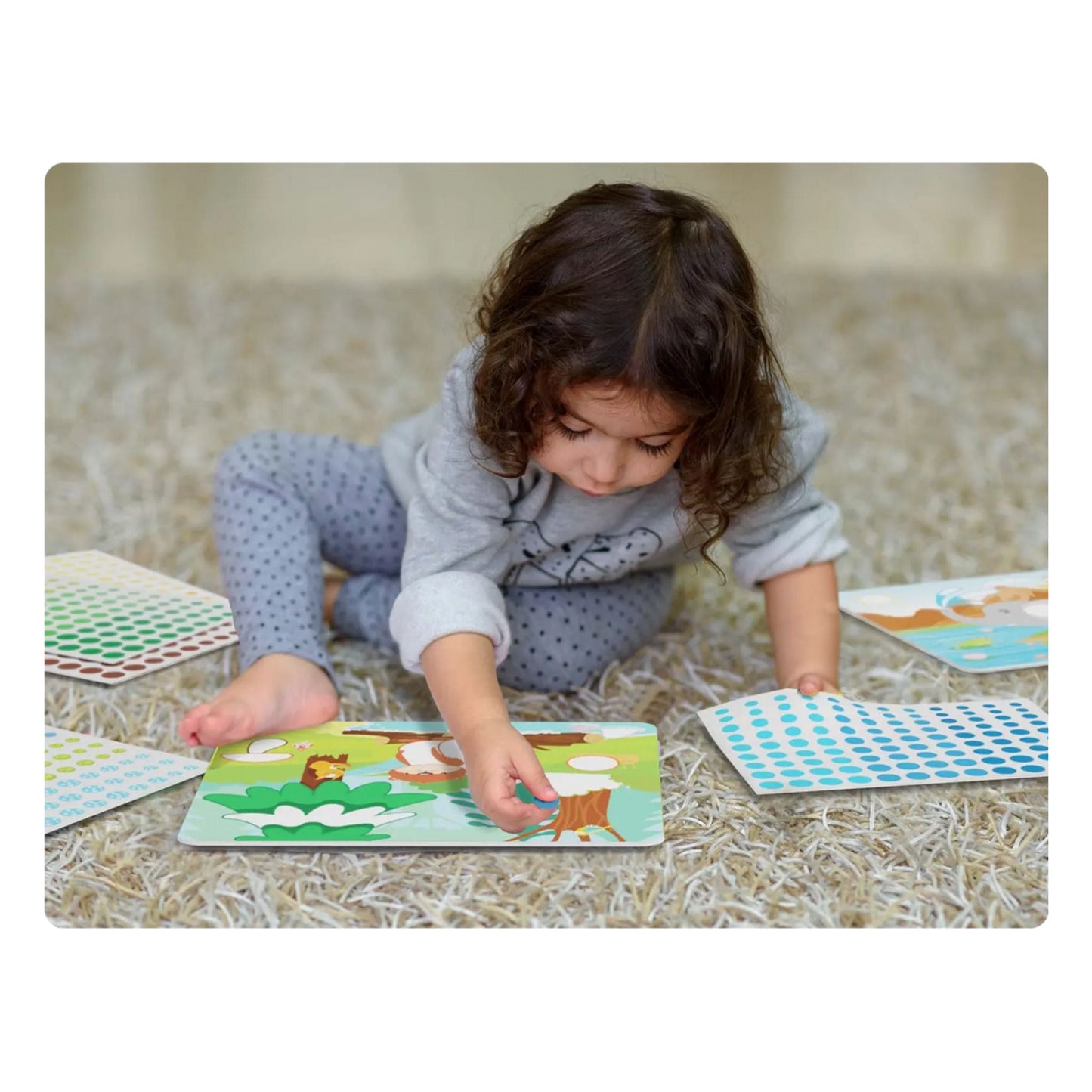 Skillmatics Dot It Sticker Art – Dinosaurs Theme, 500+ Stickers, Mess-Free DIY Craft Kit for Kids Ages 3–7