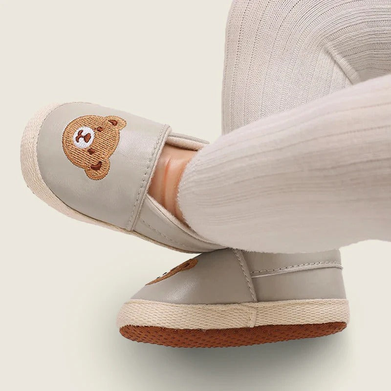 Little Grey Gents: Lille Barn Embroidered Slip-On Loafers for Kids