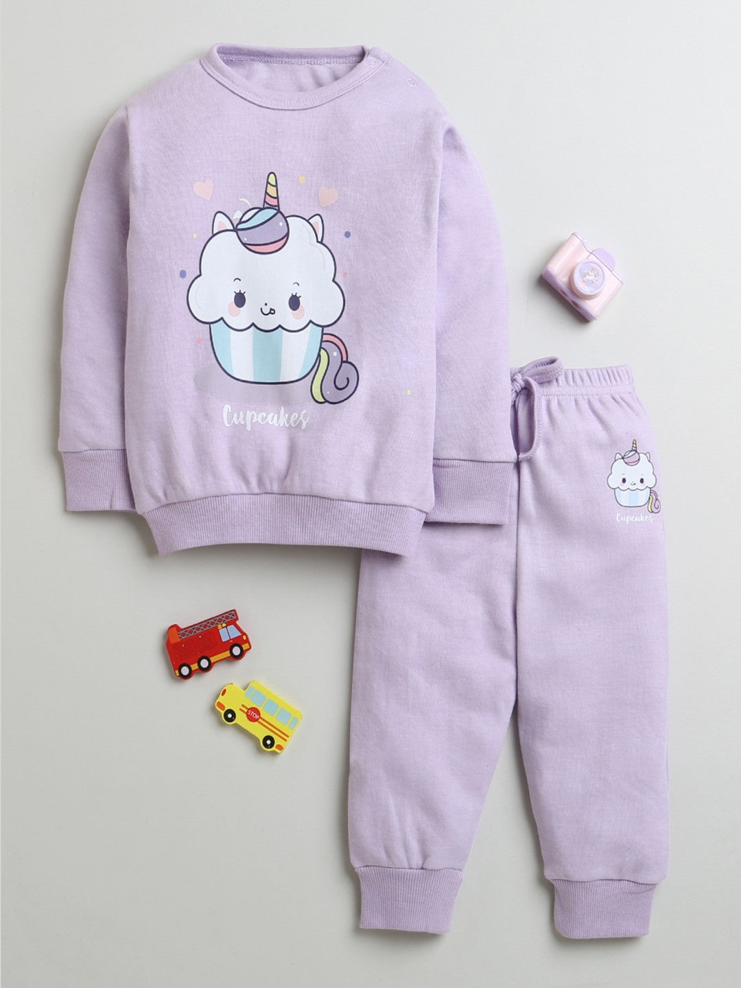 Bumzee’s girls’ sweatshirt & jogger combo: comfy fit, drawstring waist, and playful text!