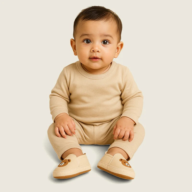 Beige Charm: Lille Barn Embroidered Slip-On Oxfords for Kids