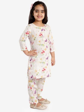 Pretty & Polished: Embellished Kurta Combo