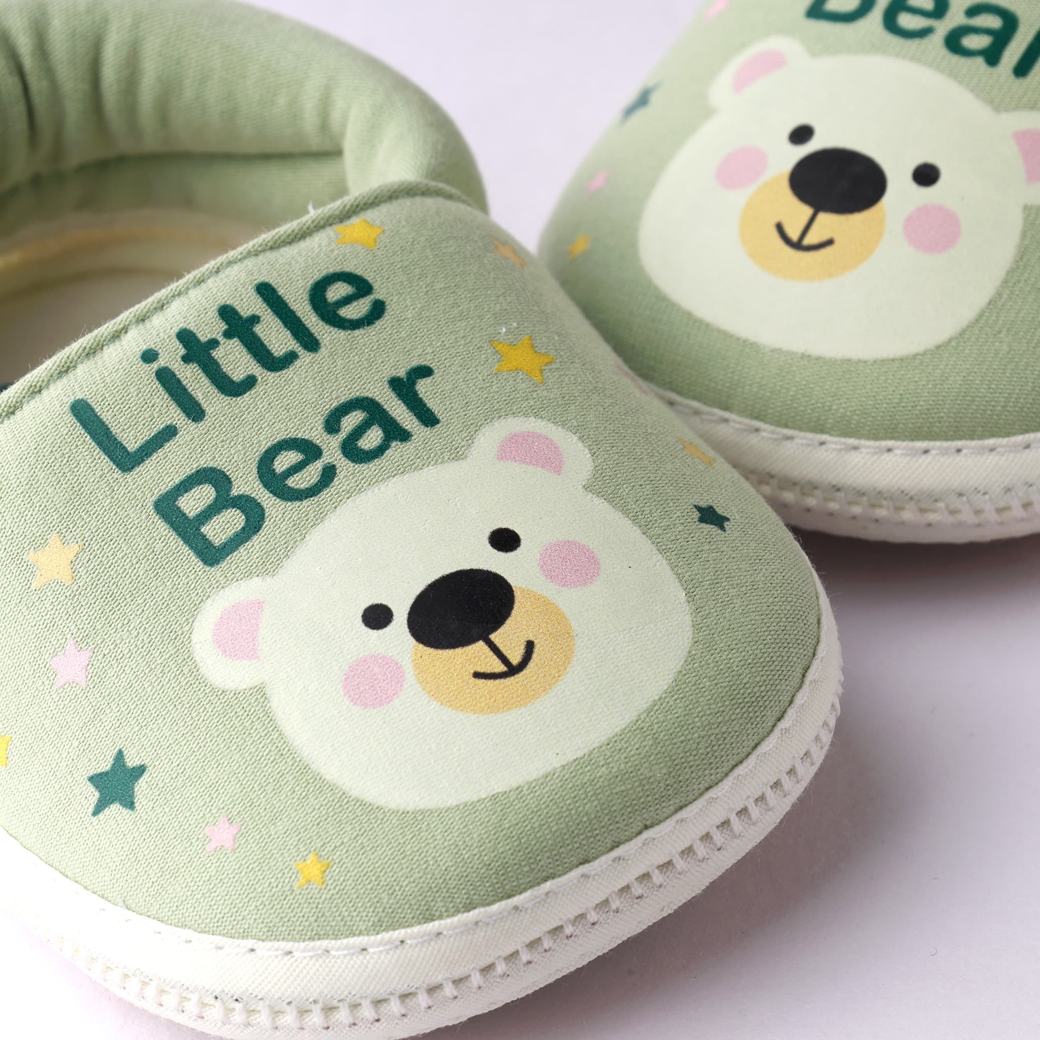 NIIC Unisex Green Placement Print Baby Booties for Travel & Outdoor Wear