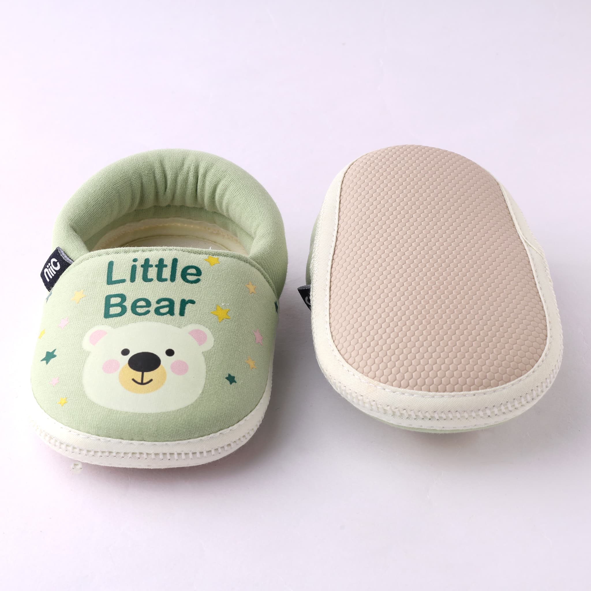 NIIC Unisex Green Placement Print Baby Booties for Travel & Outdoor Wear
