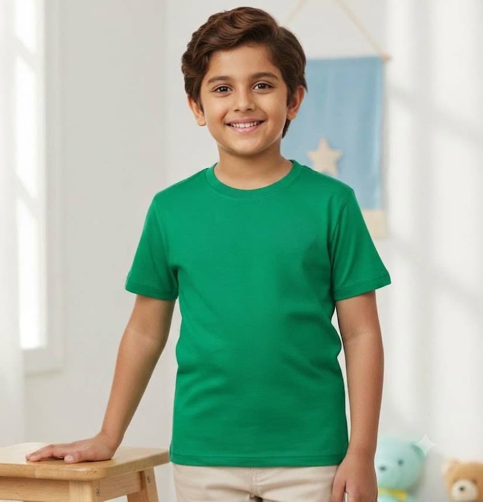 Show & Tell Unisex Green Cotton Blend Short Sleeve T-Shirt for Casual Summer Wear
