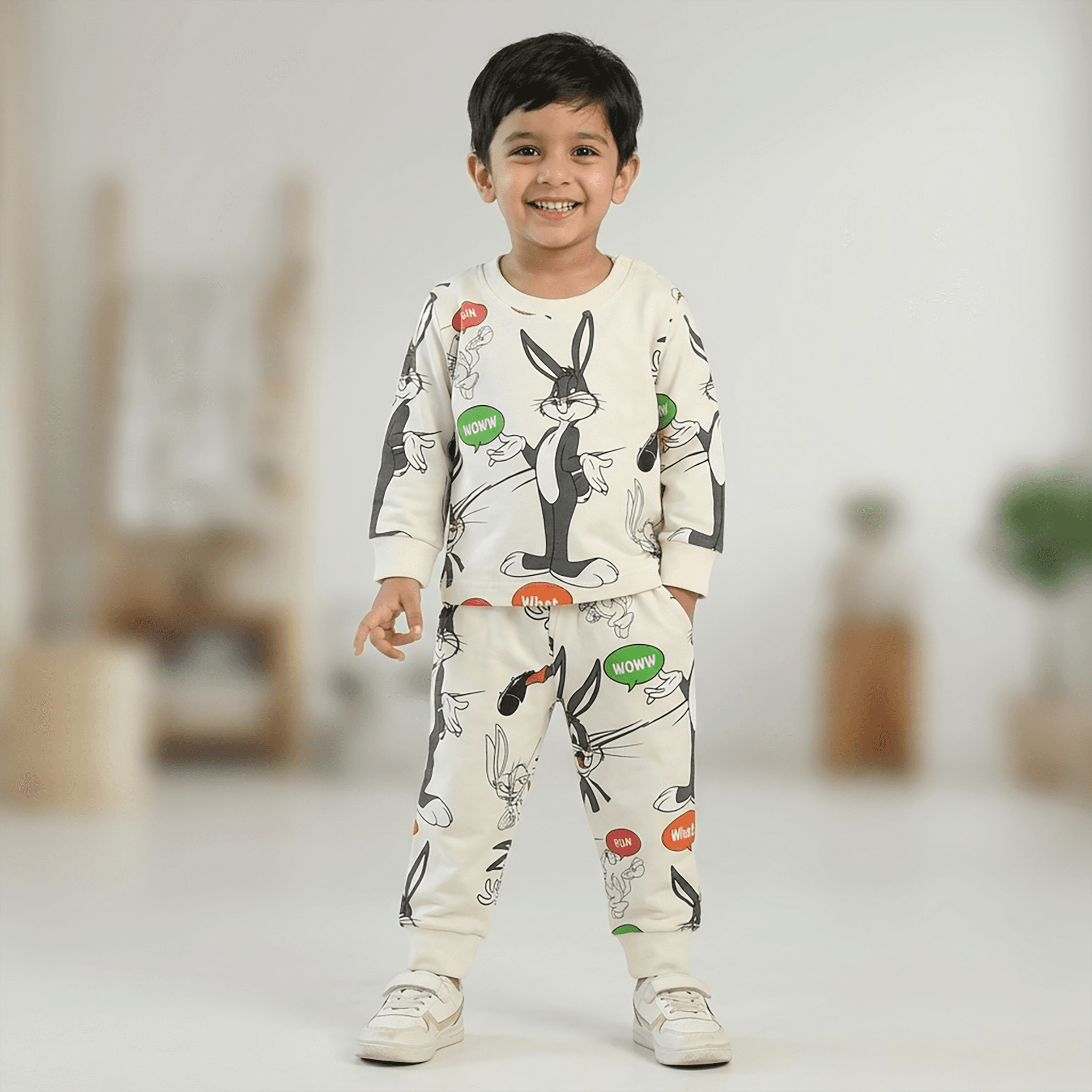 Tinyo Boys Cream Cotton T-shirt & Joggers Set with Full Sleeves and Slip-on Closure for Casual All Season Wear