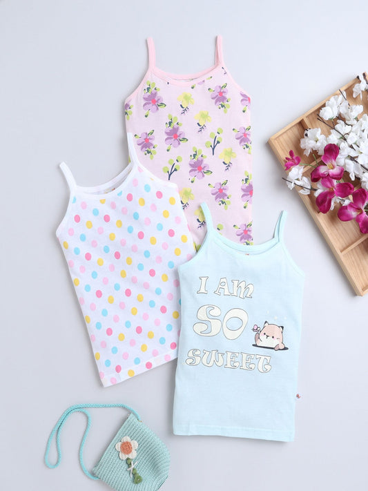 Slip into softness with Bumzee’s 3-pack slips in pastel shades, perfect for every season!