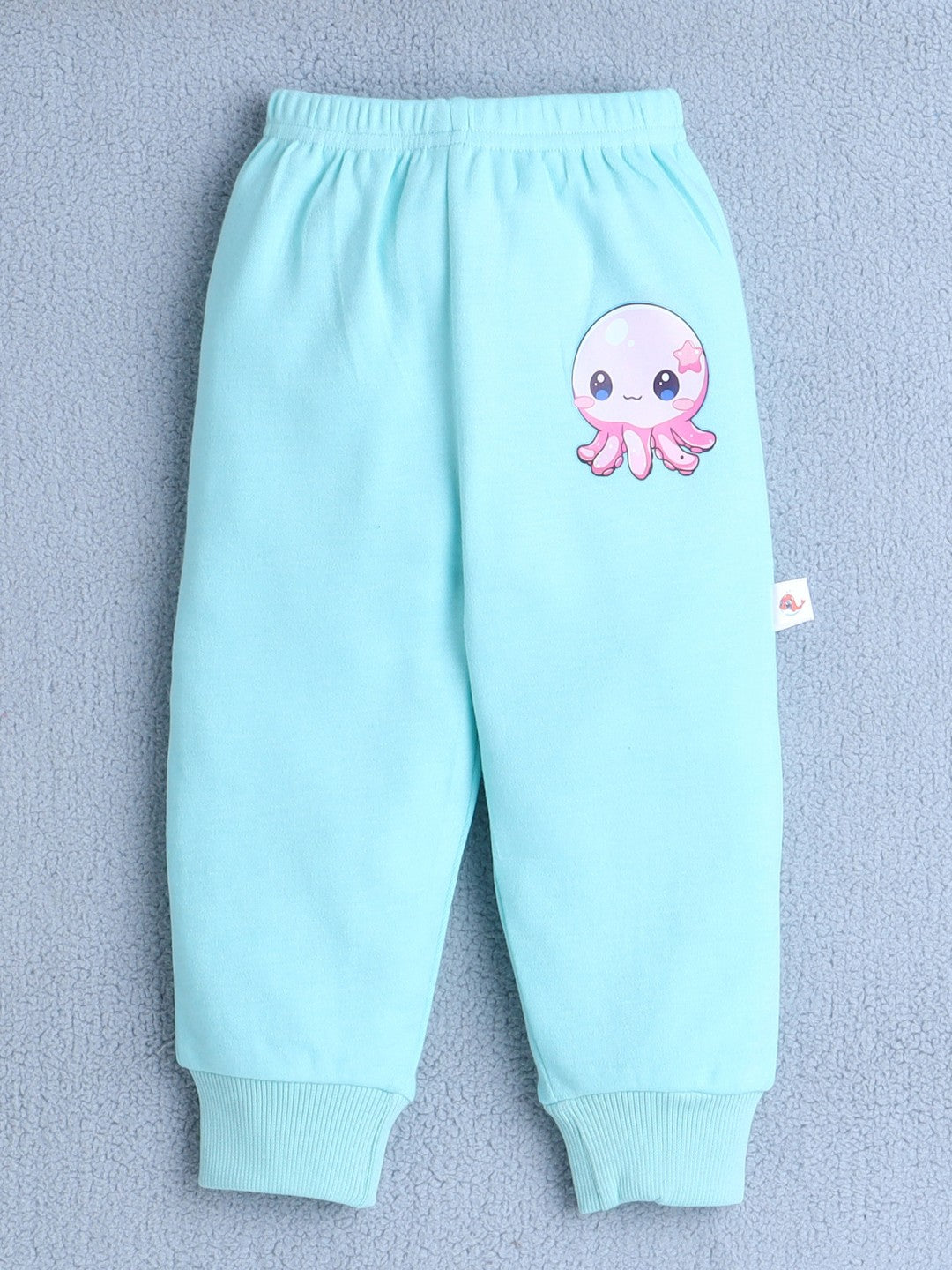 Sleep and play in style with Bumzee’s 4-pack cotton pajamas in fun colors & prints!