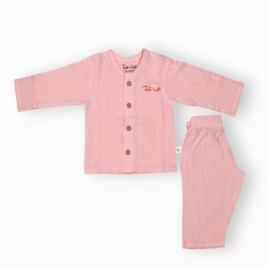 Tod’s Hut Pink Bengaluru Breeze Duo – Playful Muslin Tee & Draw Cord Shorts for Sunny City Strolls