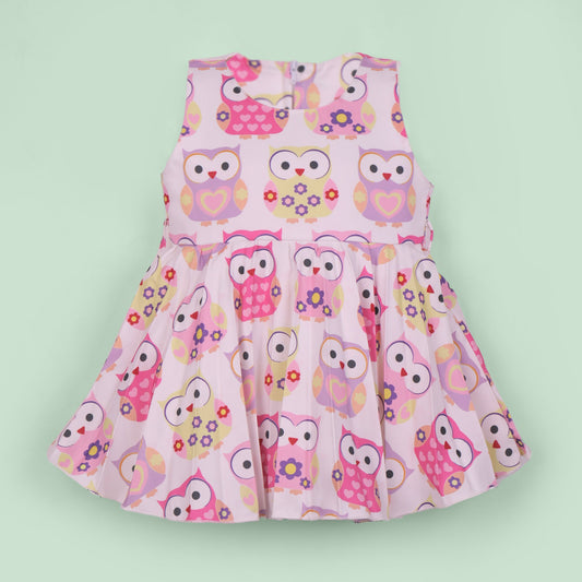 Twirl into style with A Little Pari’s pink frock—sleeveless comfort and playful prints!