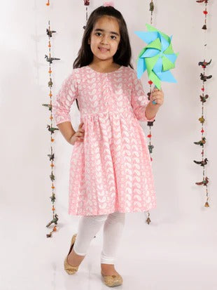 Radiant Diva – Girls’ Yellow Ethnic Wear by Vastramay
