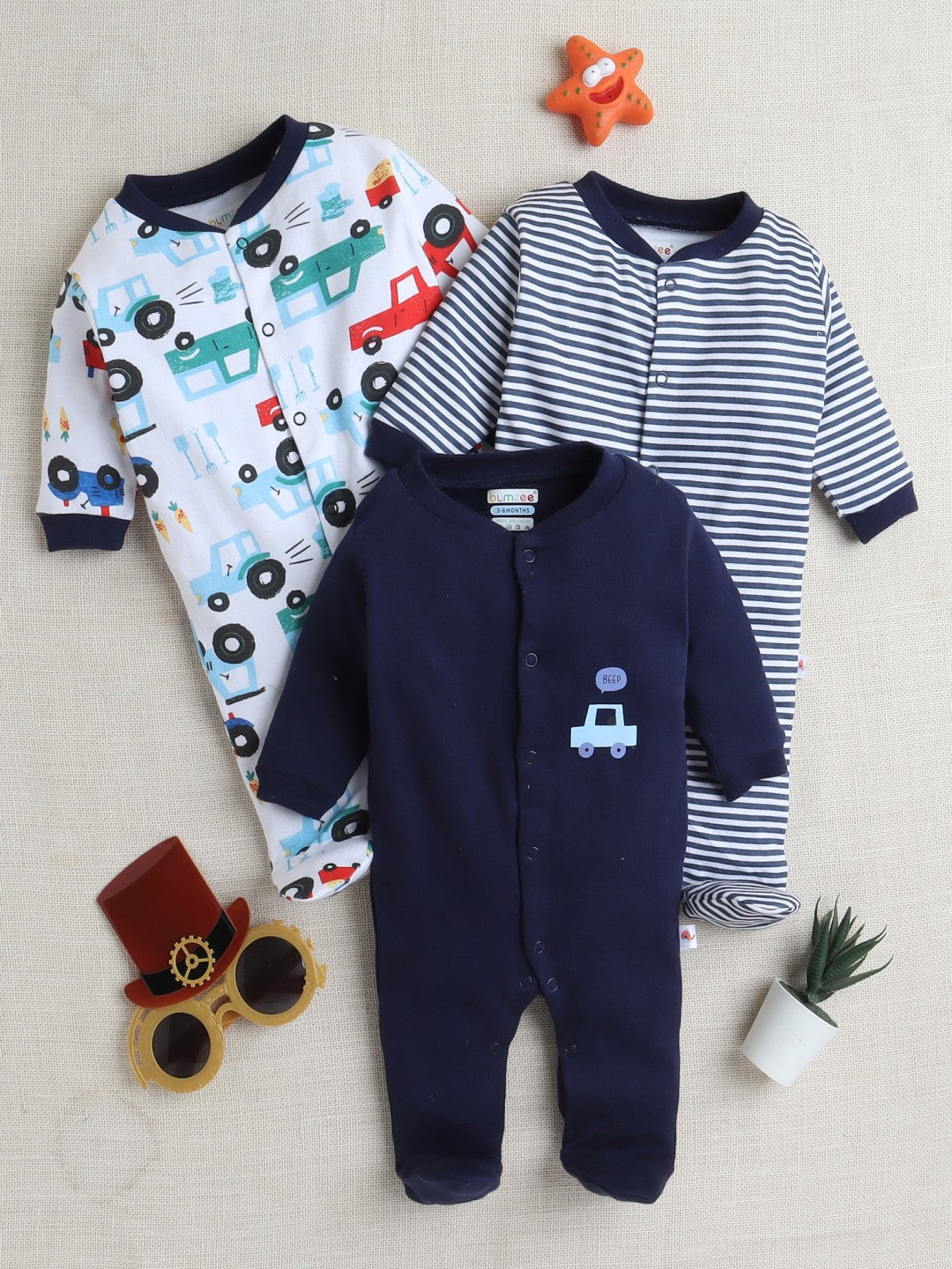 Bumzee’s 3-set cotton bodysuits: full sleeves and footed comfort in white & navy blue for all seasons!