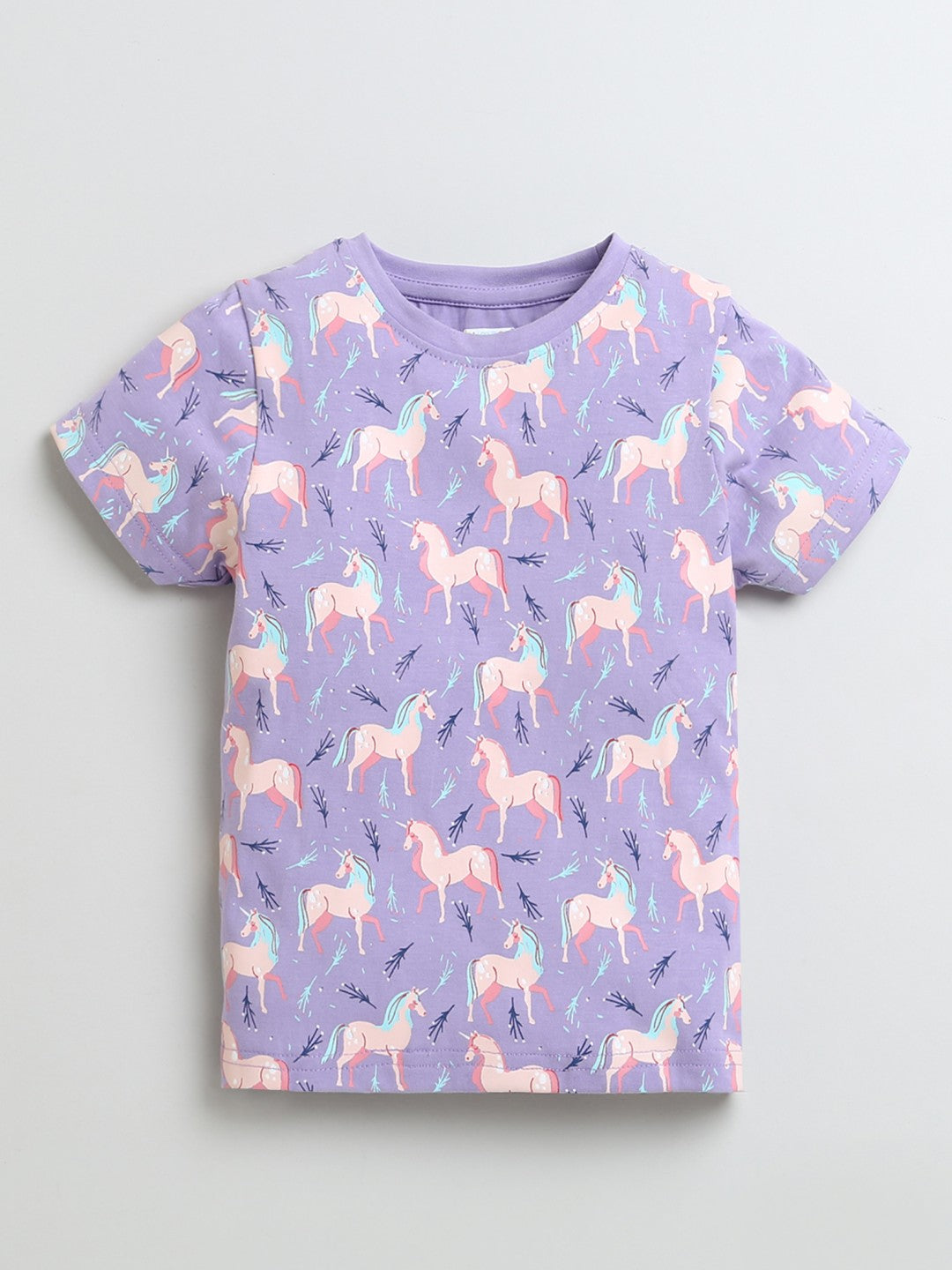 Stay comfy and cute all year with Bumzee’s girls’ T-shirt duo in white and purple prints!