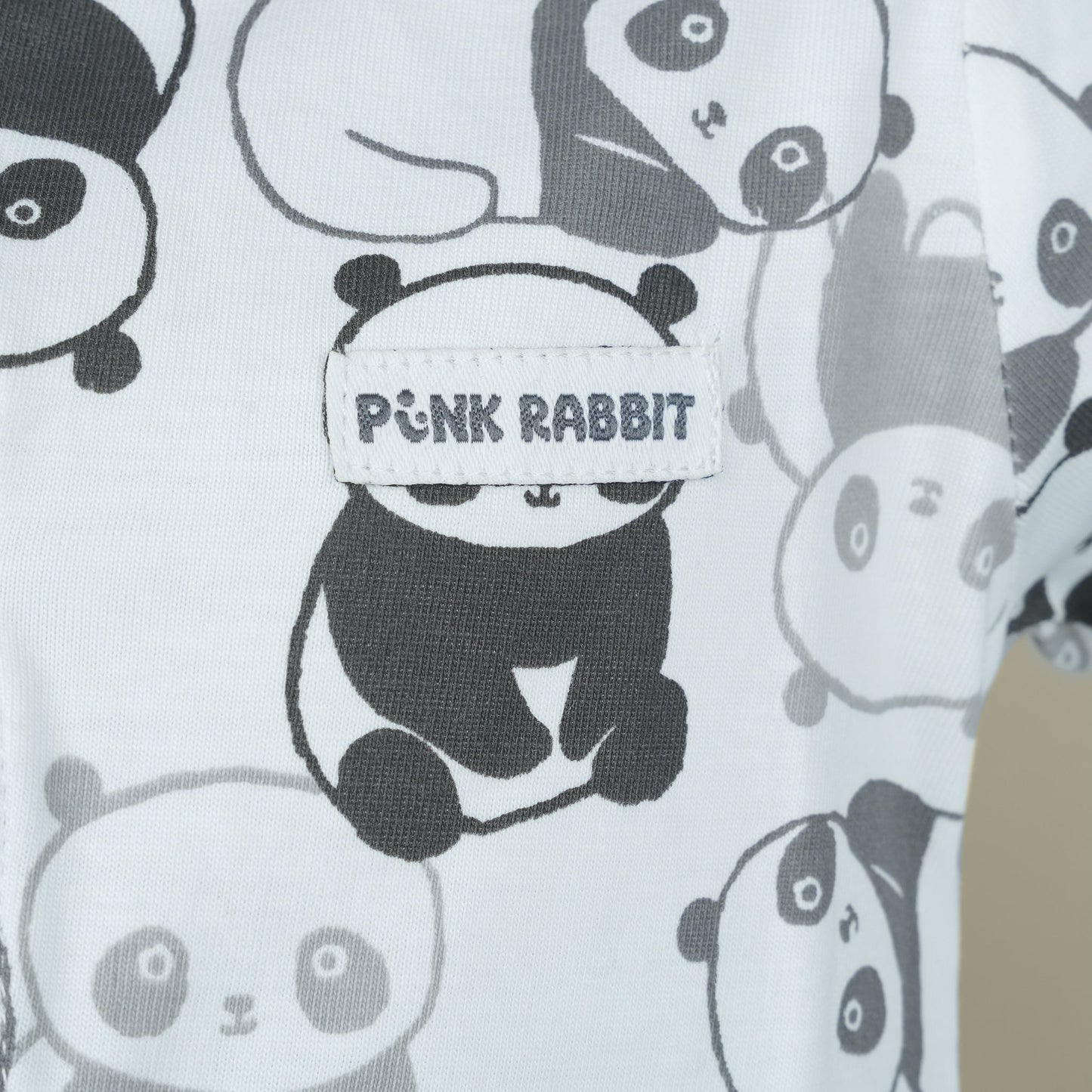 Cozy & Casual: Pink Rabbit Full Sleeve T-Shirt and Pants Set in White for Kids