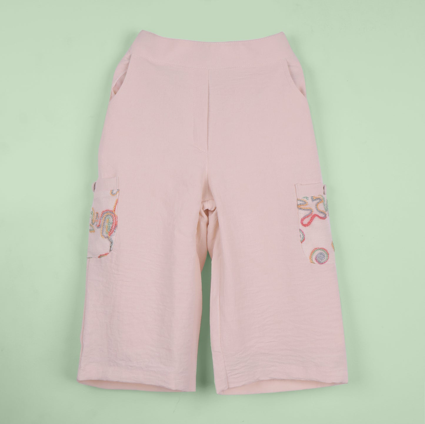 Complete Style – Girls’ Multi-Blend Capri Outfit with Jacket