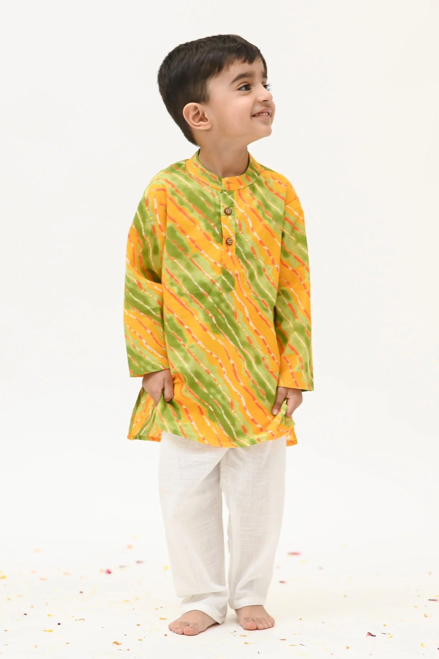 Little Trendsetter: Peekaaboo Multi Color Kurta Pyjama Set for Smart Outdoor Style
