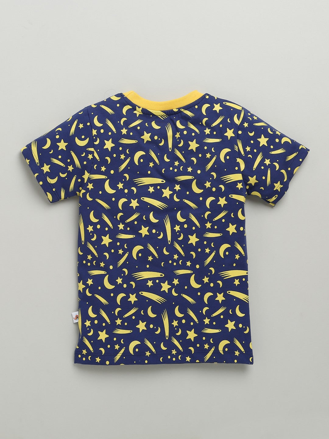 Bumzee’s vibrant boys’ T-shirts: comfy cotton, half sleeves, and all-over basketball fun!