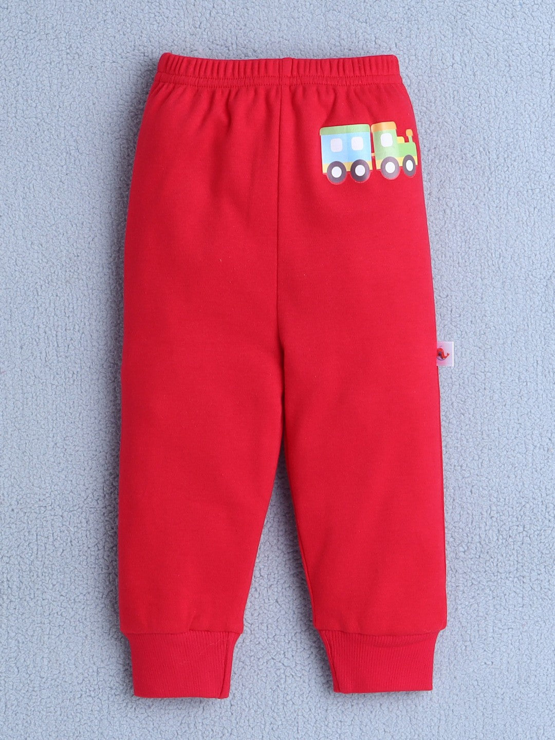 Stay cozy all year with Bumzee’s 4-pack pajamas—yellow, blue, red & navy for every mood!