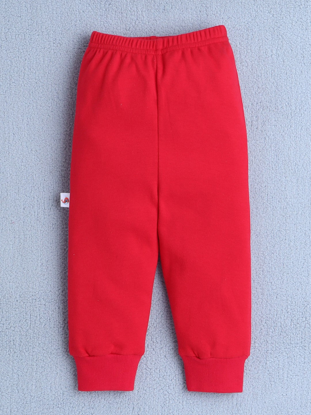 Stay cozy all year with Bumzee’s 4-pack pajamas—yellow, blue, red & navy for every mood!