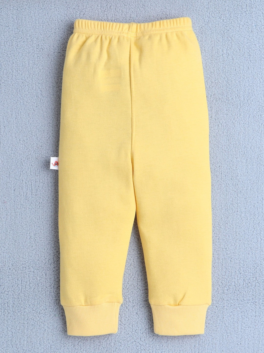 Stay cozy all year with Bumzee’s 4-pack pajamas—yellow, blue, red & navy for every mood!