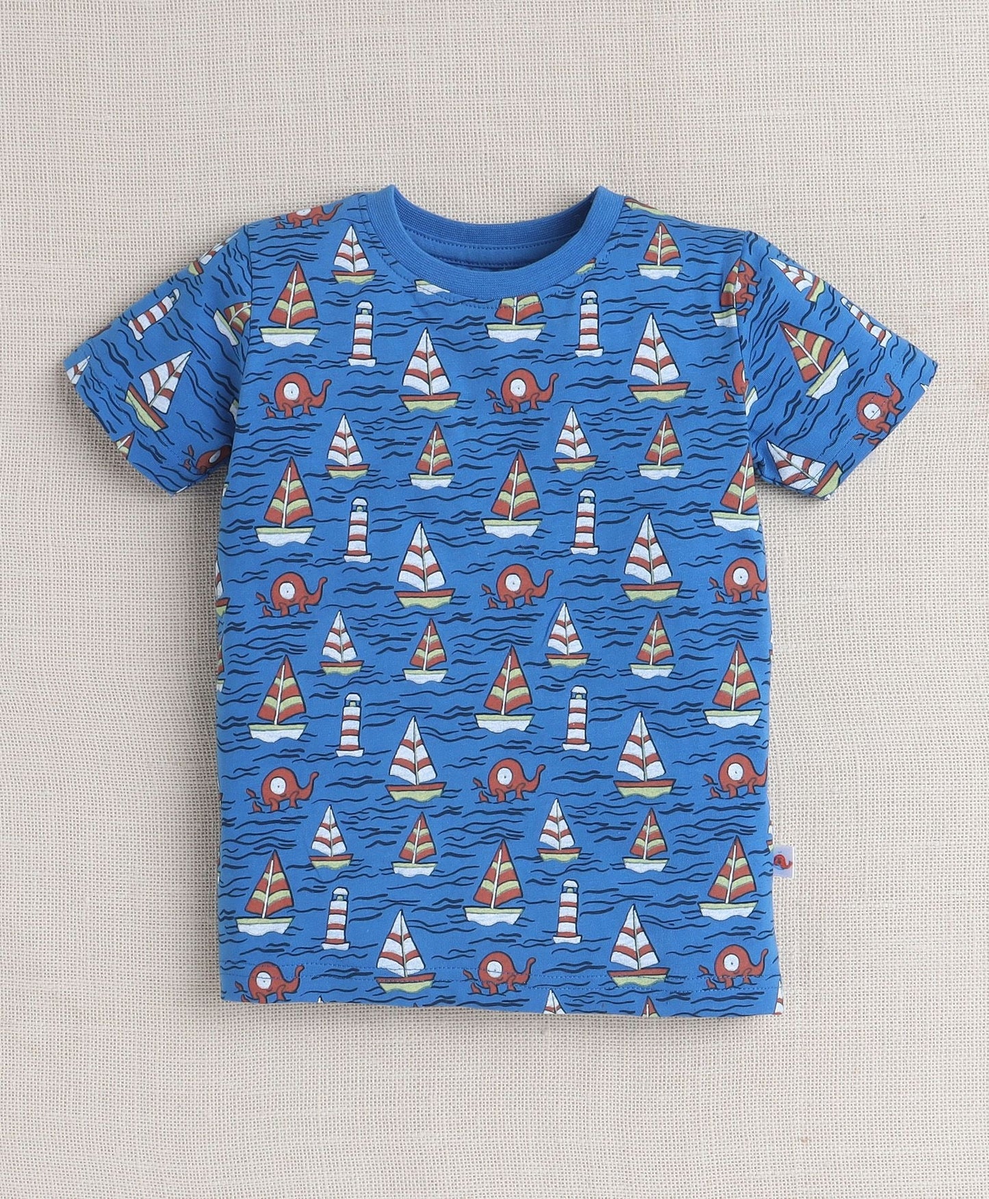 Bumzee’s cotton T-shirts duo: half sleeves, vibrant blues & yellows, and playful crab vibes!