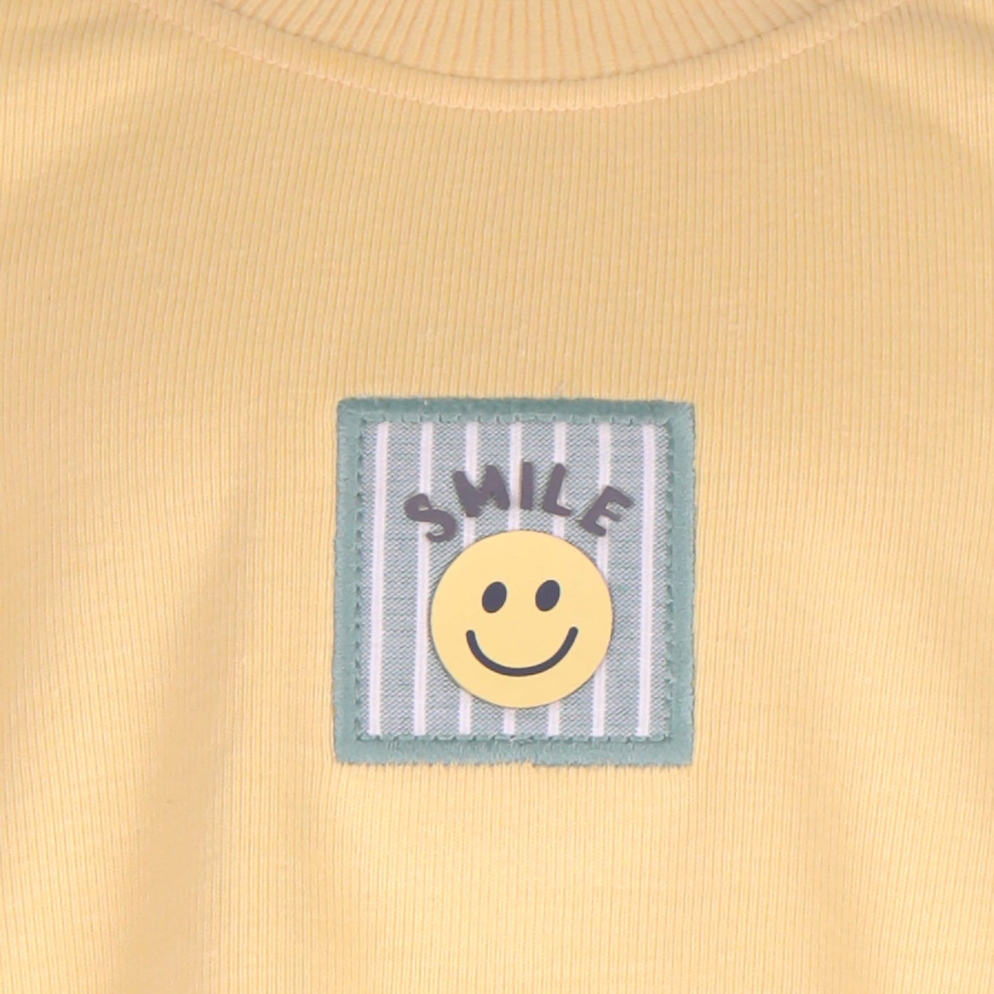Sunny & Smart – Boys’ Smile Print T-Shirt & Shorts Set