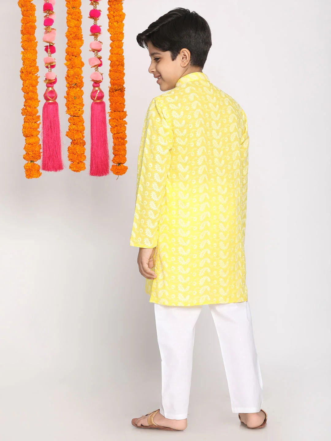 Dashing Dude – Cotton Kurta Pyjama in Yellow