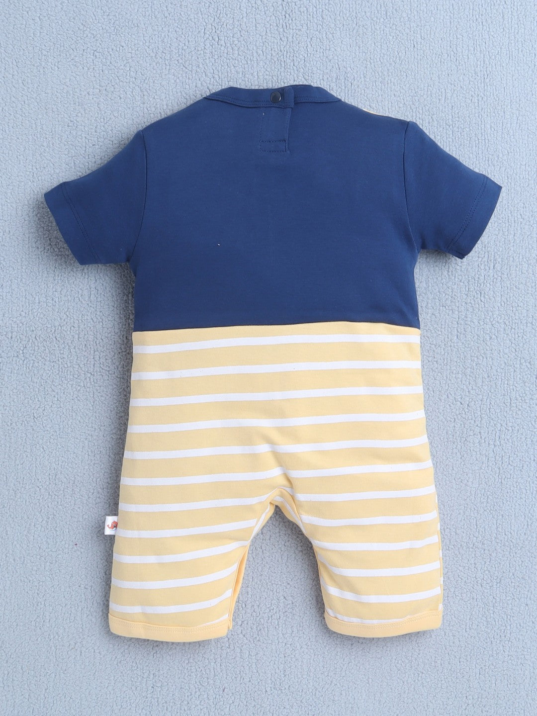Play all day in Bumzee’s yellow romper—snaps, stripes, and smiles for sunny adventures!
