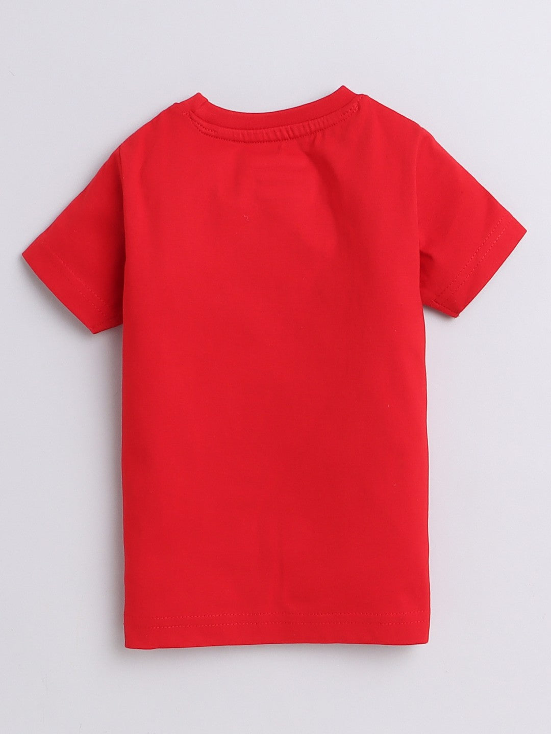 Slip into adventure with Bumzee’s boys’ T-shirts—half sleeves and out-of-this-world style!