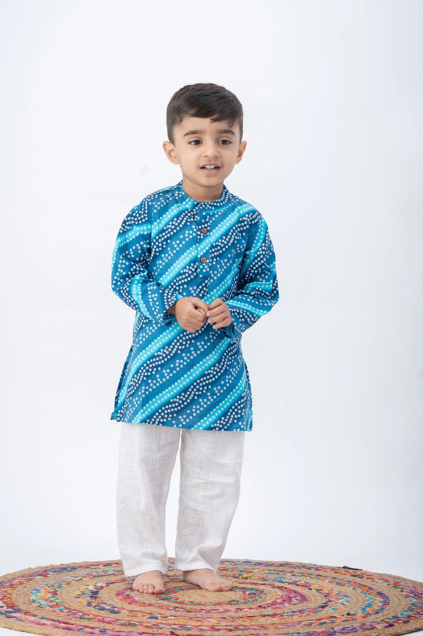 Vibrant Blue Cotton Kurta Pyjama Set – Breathable Fabric for Festivals & Fashion