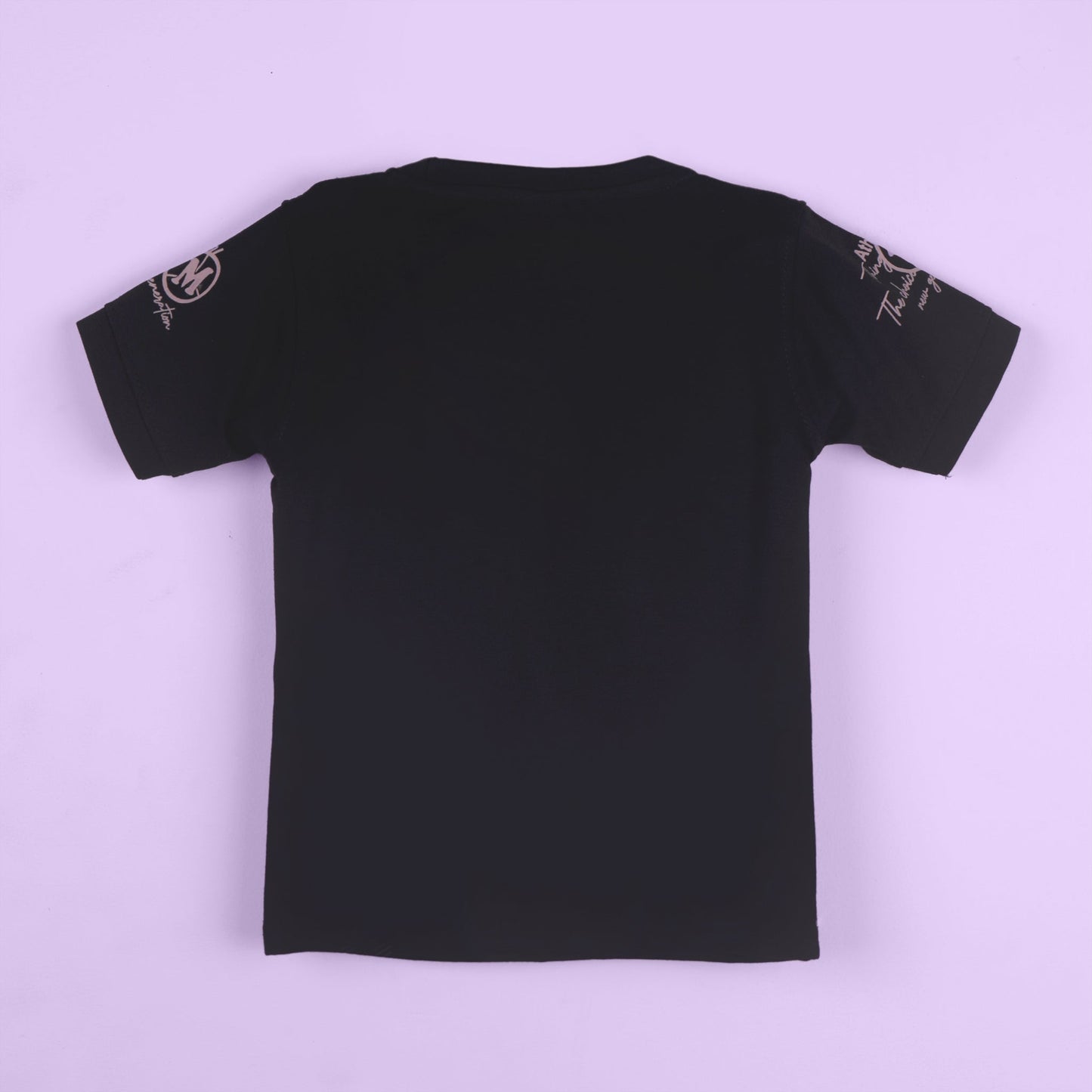 Casual Charm – Boys’ Black Placement Print T-Shirt & Shorts