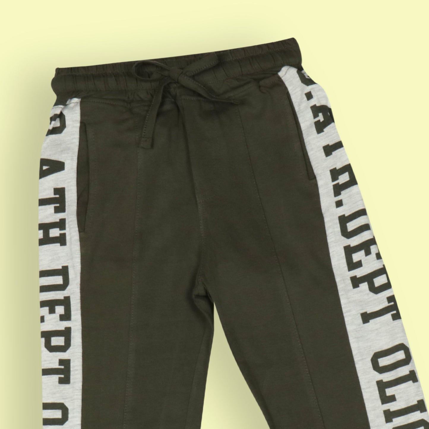 OlioKids Boy's Cotton Ankle-Length Regular Fit Track Pant