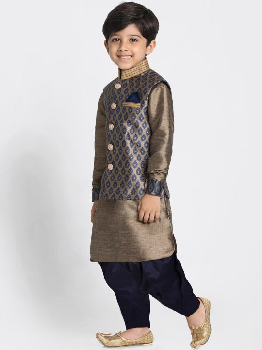 Heritage Charm – Vastramay Navy Blue Ethnic Set