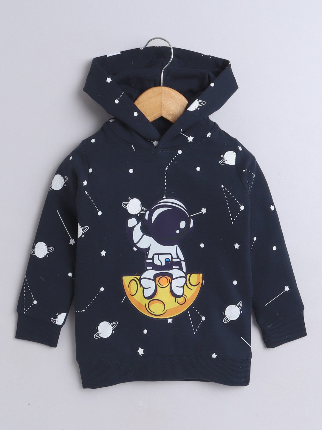 Slip into warmth and fun with Bumzee’s boys’ cotton hooded sweatshirt for chilly days!