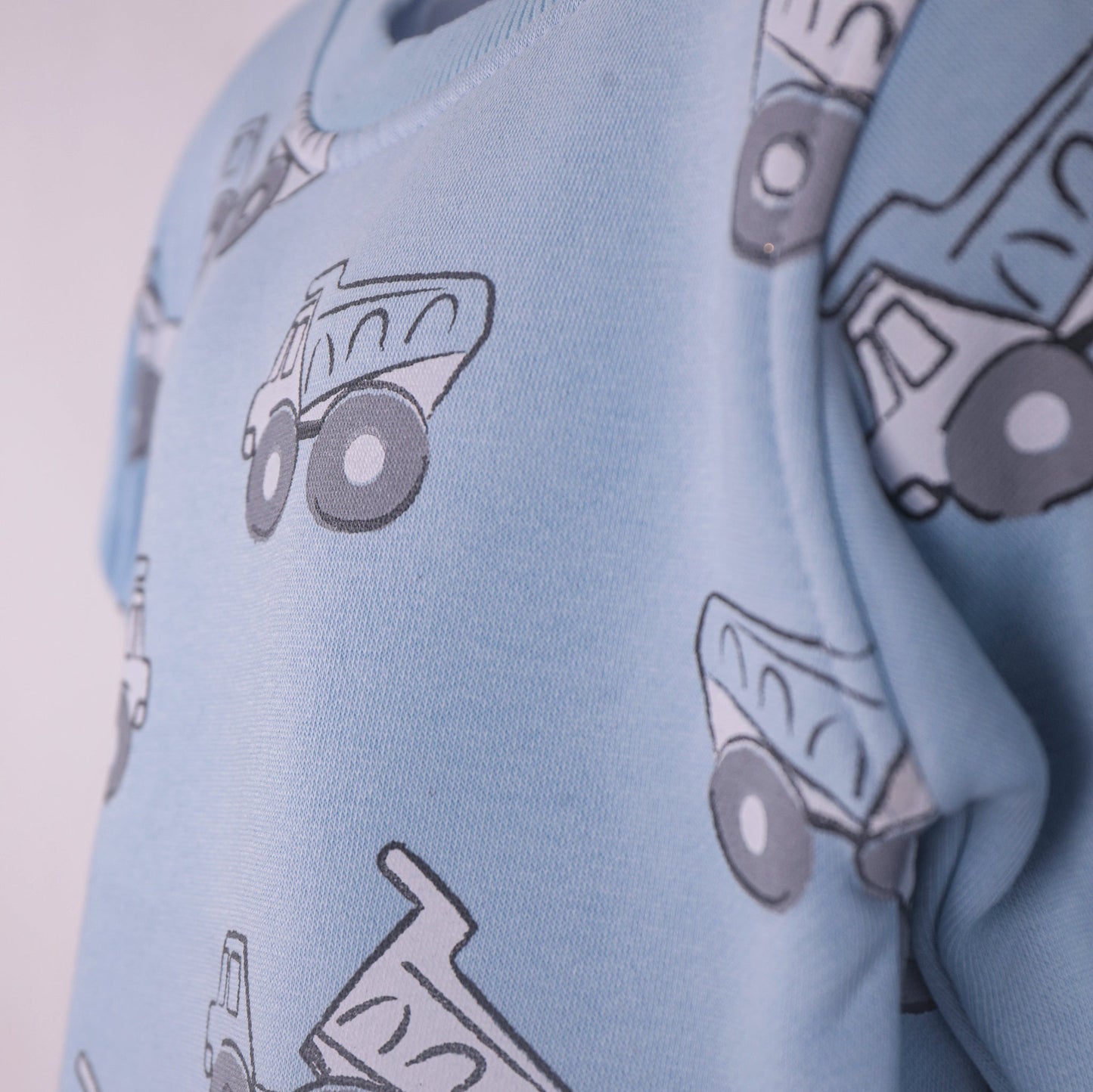 Chic & Cozy – Boys’ Sky Blue Sweatshirt by Little Kangaroos