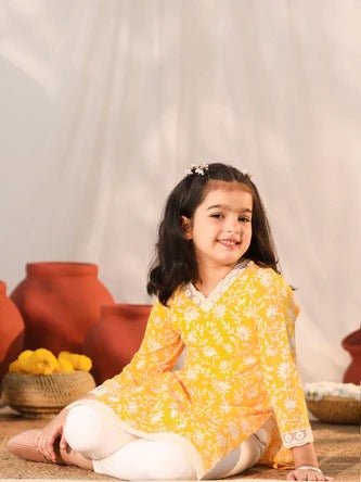 Sunshine Style: Orange Kurti with Leggings
