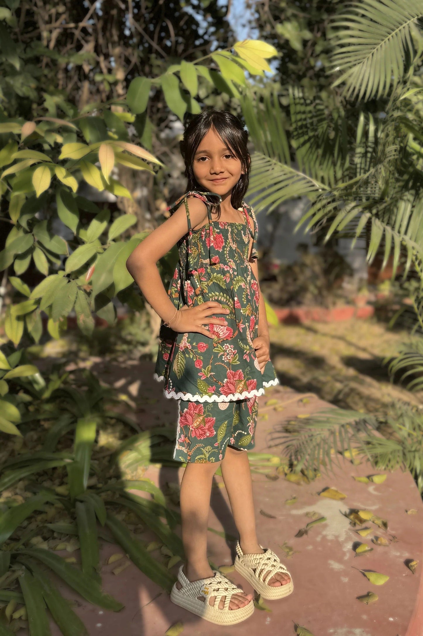 Sunny Day Vibes – Peekaaboo Girls’ Green Co-ord