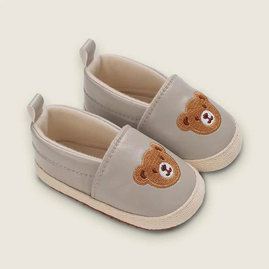 Little Grey Gents: Lille Barn Embroidered Slip-On Loafers for Kids