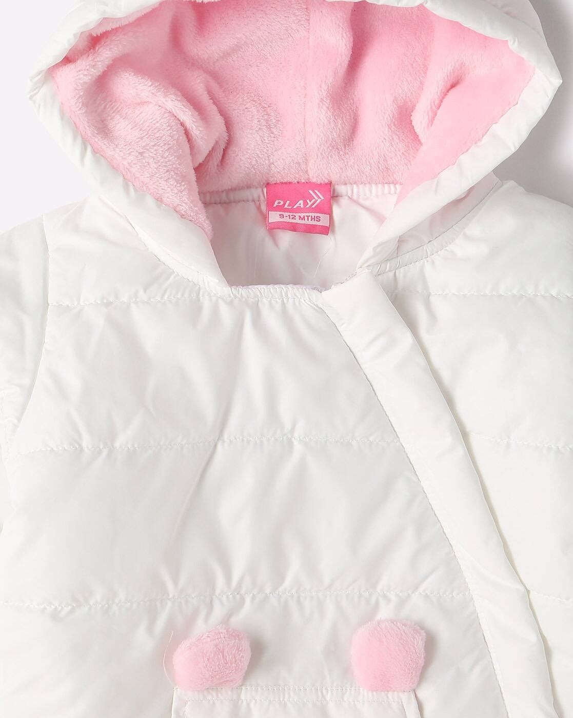 Chic & Cozy – Girls’ Quilted Jacket with Hood in Light Green