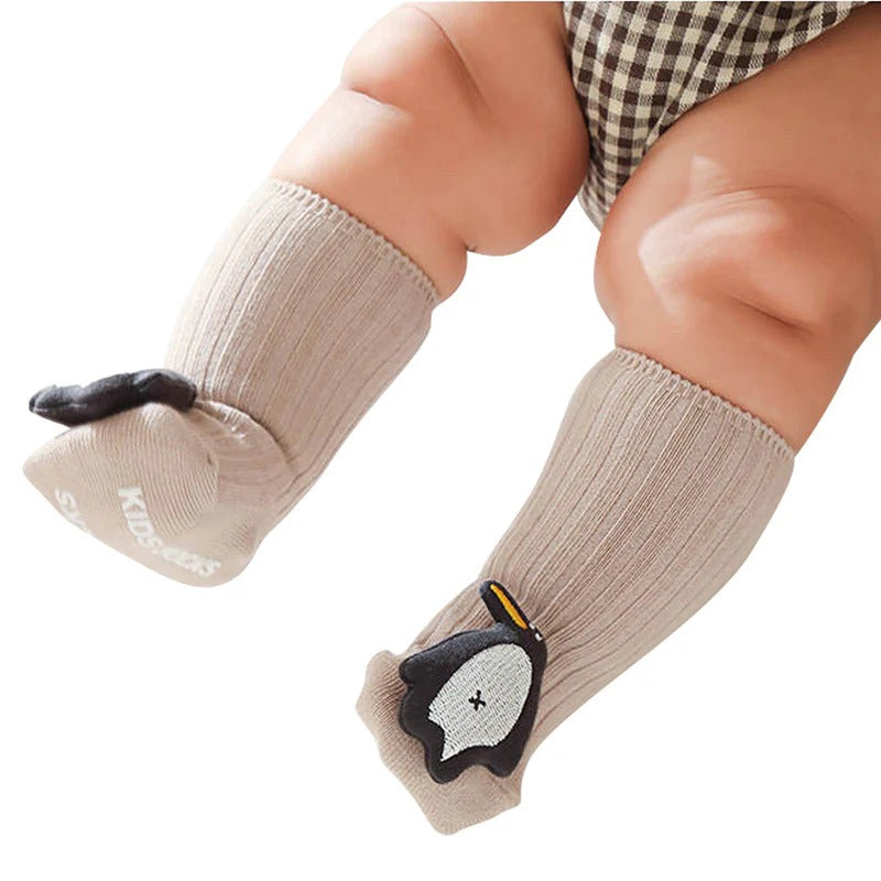 Lille Barn Beige Snug Fit Knee Socks – Soft, Stylish & Warm Essentials