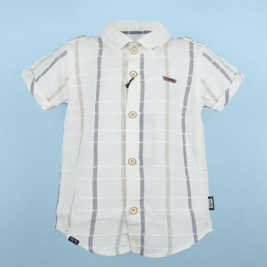 Mini Style Icon: Polo Collar Shirt with Shorts