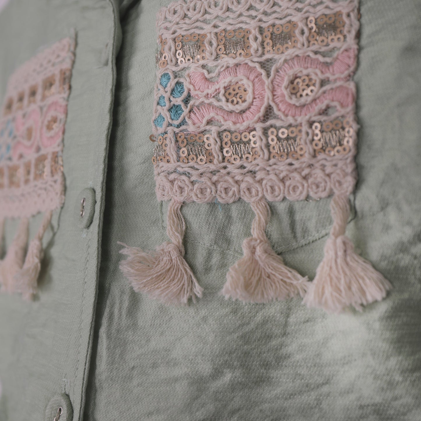 Trendy Girls’ Mint Set – Embroidered Shirt & Shorts Combo