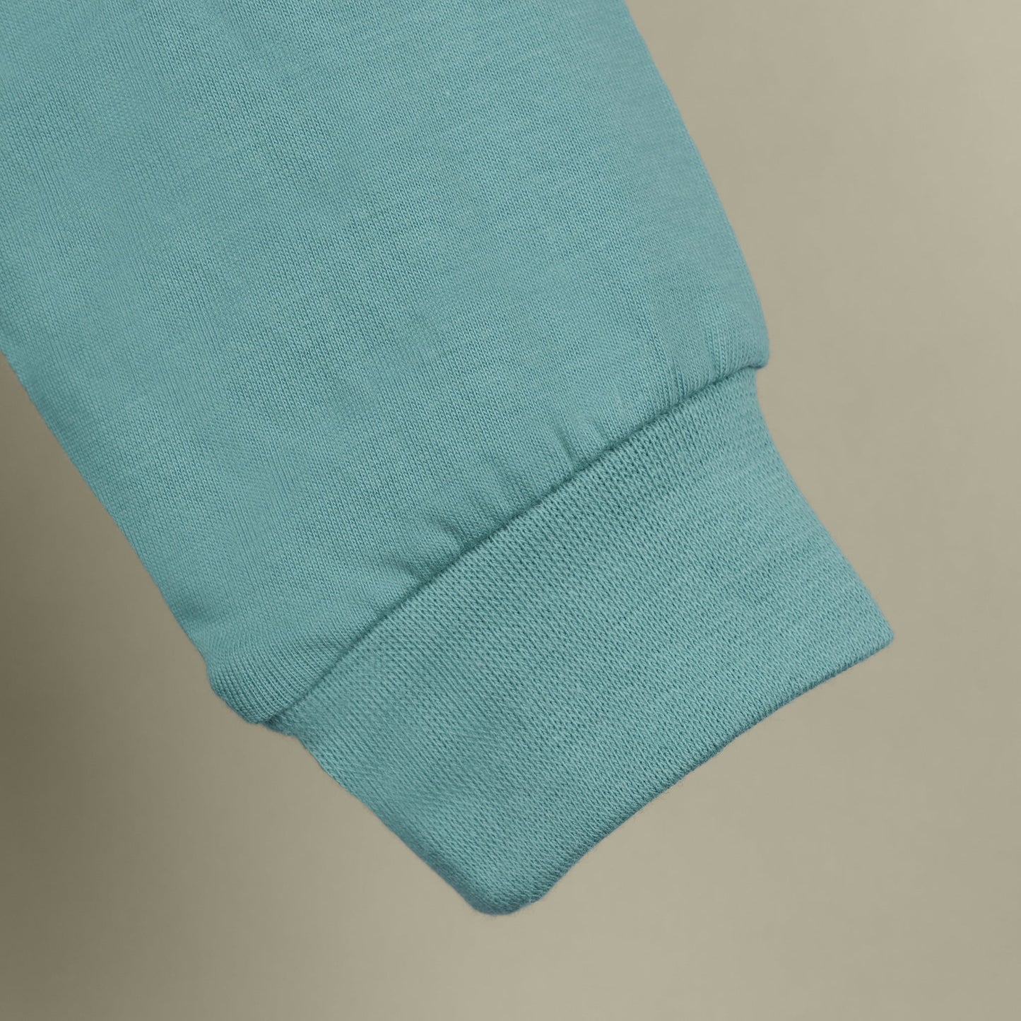 Sea Green Style Set – Pink Rabbit Girls’ T-Shirt & Jogger Combo