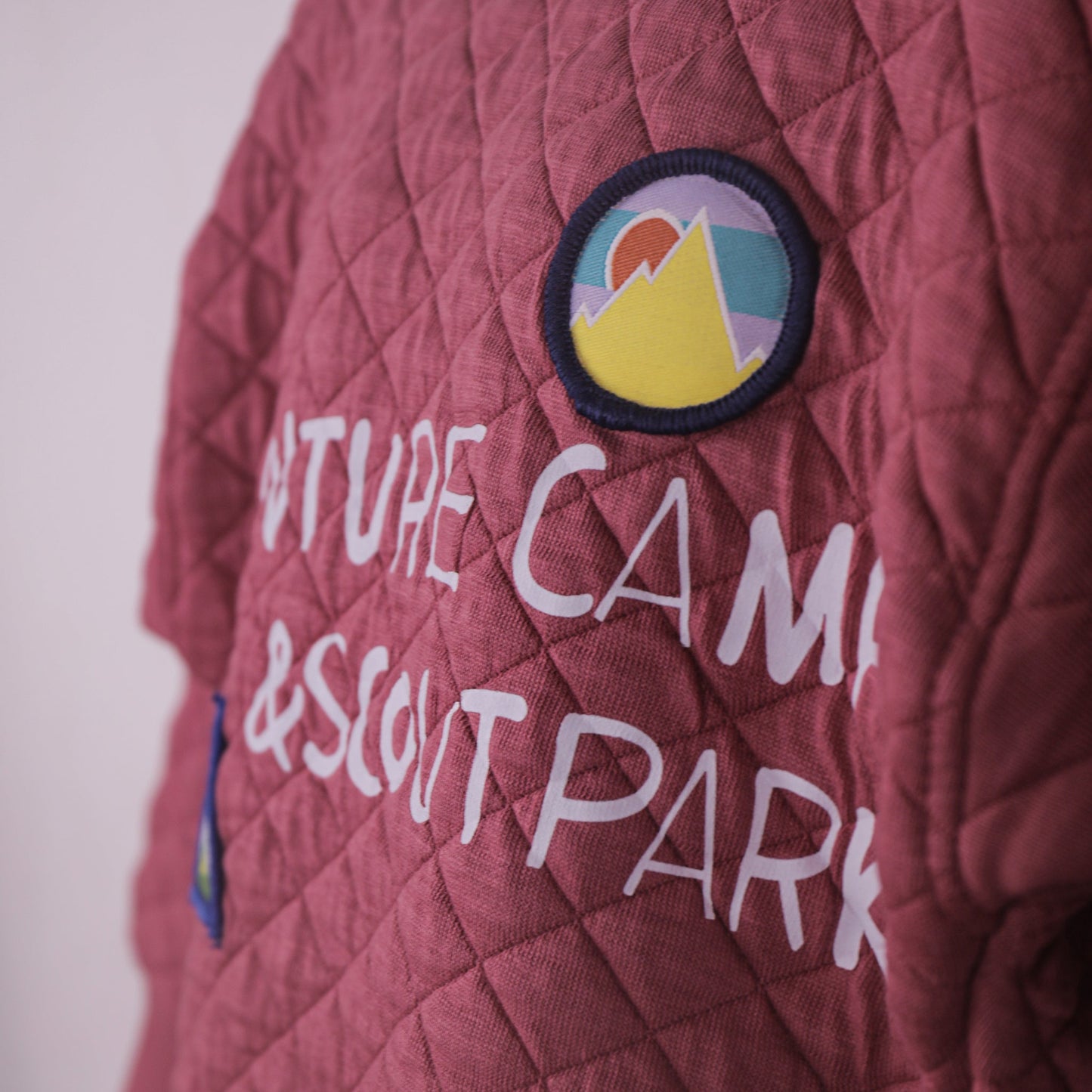 Adventure Camp & Scoutpark Sweatshirt – Boys’ Maroon